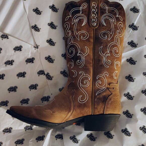 Women's Justin boots - Picture 2 of 15